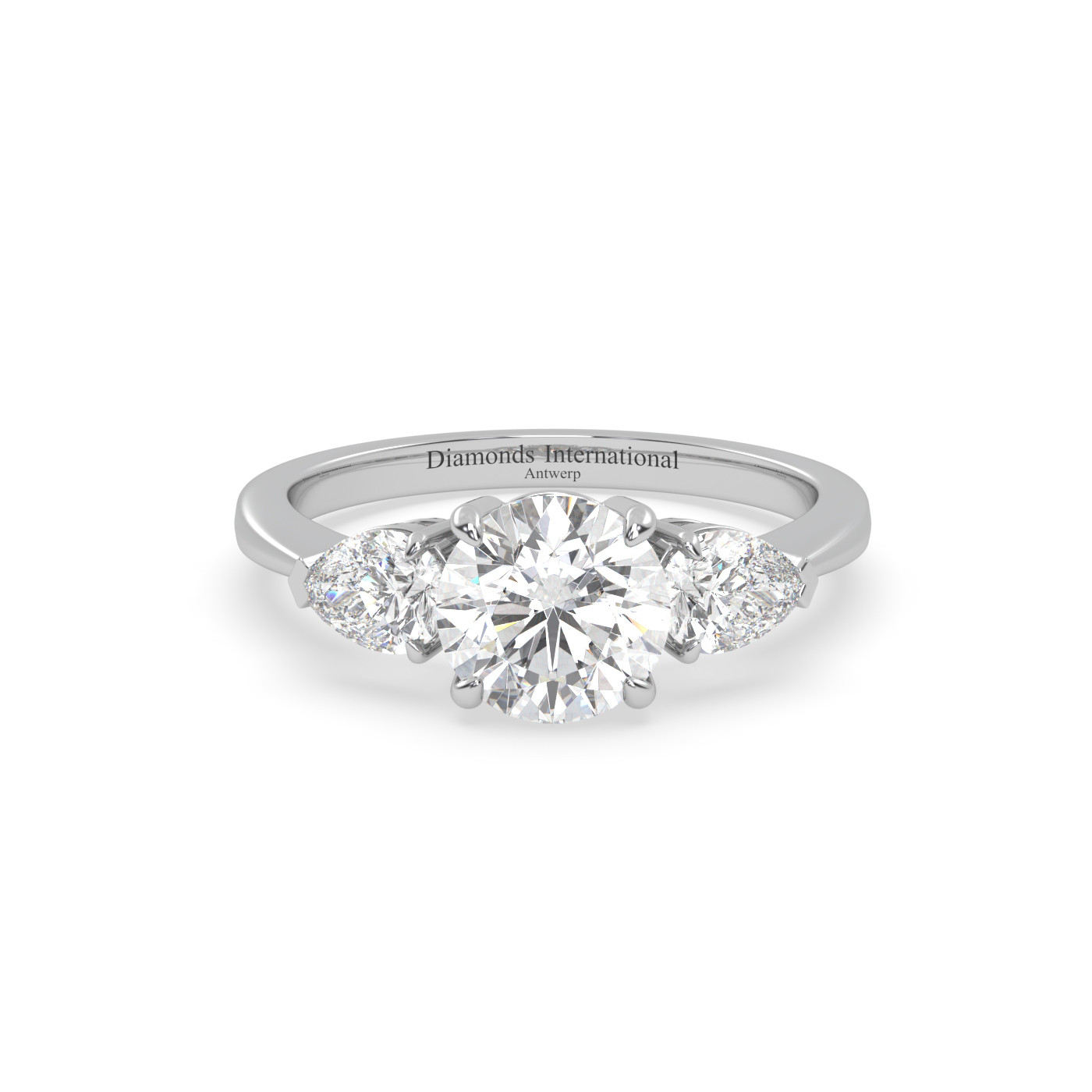 18k white gold  round cut 3 stone diamond ring