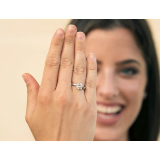 Diamonds International Enagement Ring